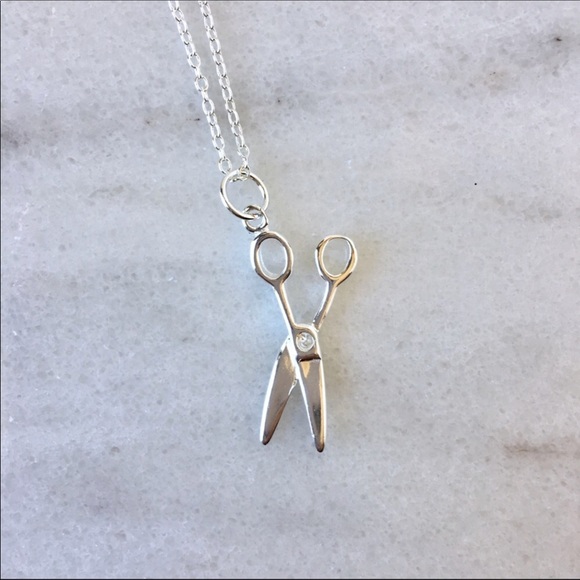 Scissors necklace and barrette pin set - Picture 2 of 3